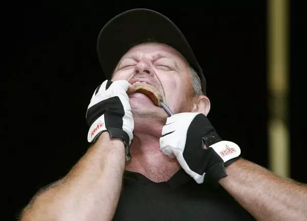 САМЫЕ СИЛЬНЫЕ ЗУБЫ МИРА